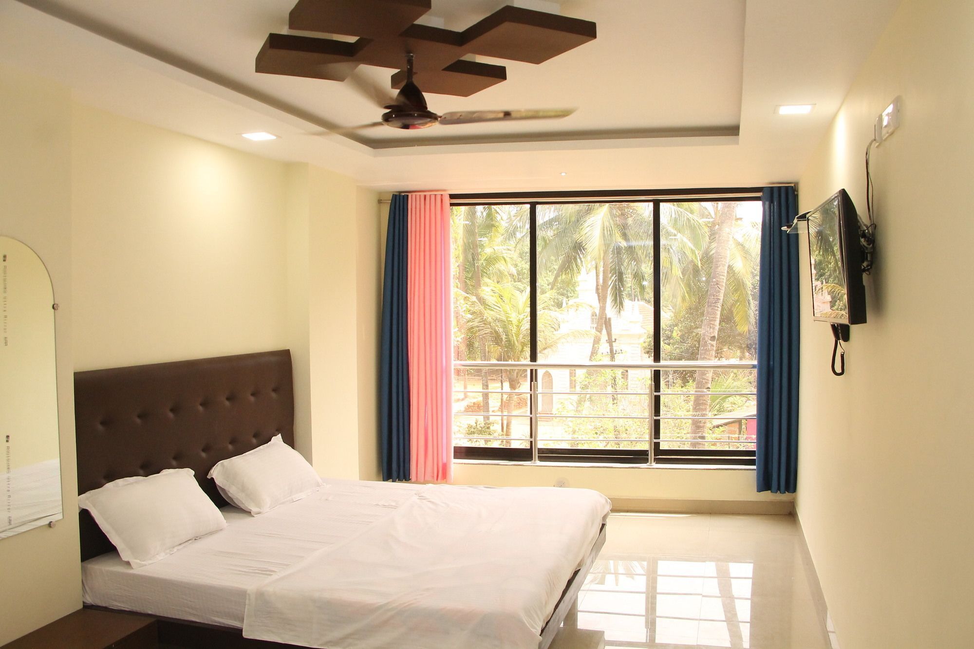 Swaraj The Goan Dream Hotel Calangute Buitenkant foto