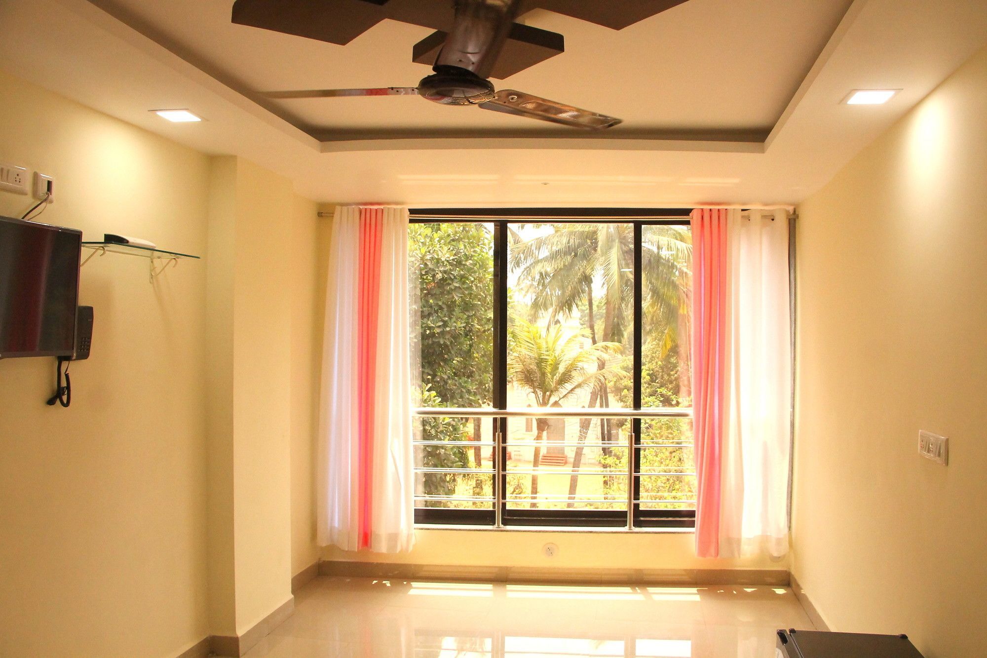 Swaraj The Goan Dream Hotel Calangute Buitenkant foto